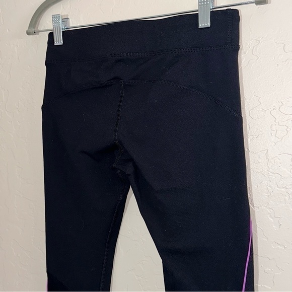 Lorna Jane Active Wear Run Addict Women’s Sz S Black 15” Inseam Capri Tights - Picture 4 of 7